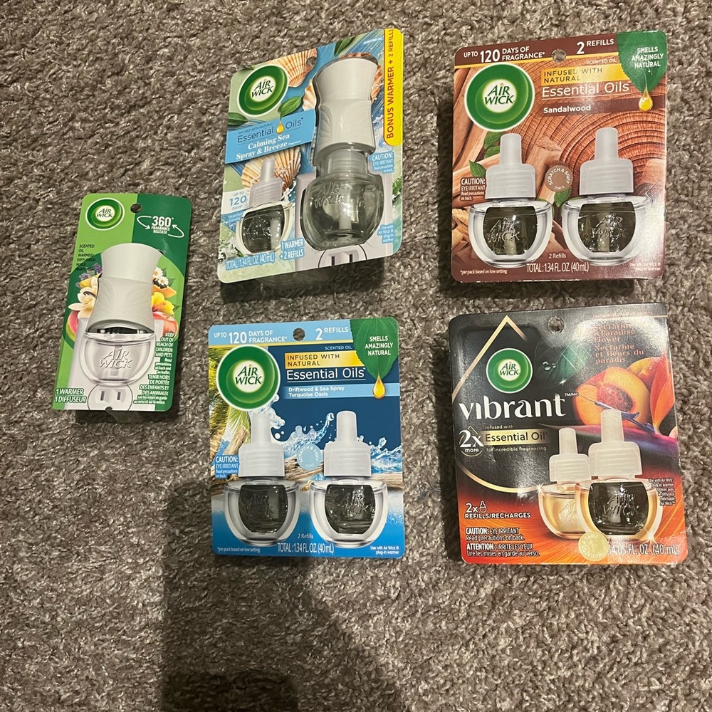 Airwick warmer and refill oil